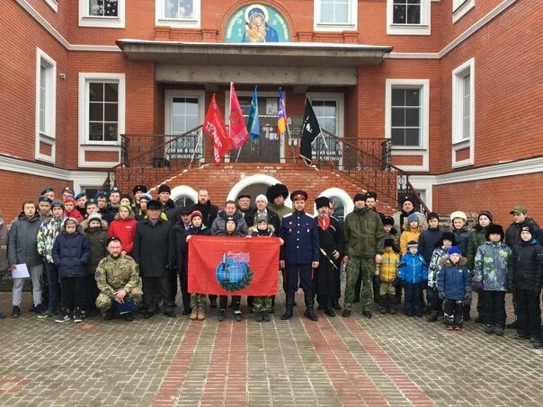 Православная школа пучково. Православная школа в селе пучково. Школьный храм пучково. Православная школа в пучково троицк. Храм в пучково в троицке.
