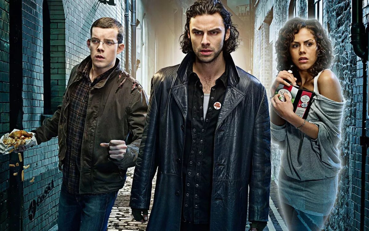 Human being human doing. Быть человеком сериал. Беинг хуман сериал. Ленора Кричлоу и Эйдан Тернер. Being Human сериал.