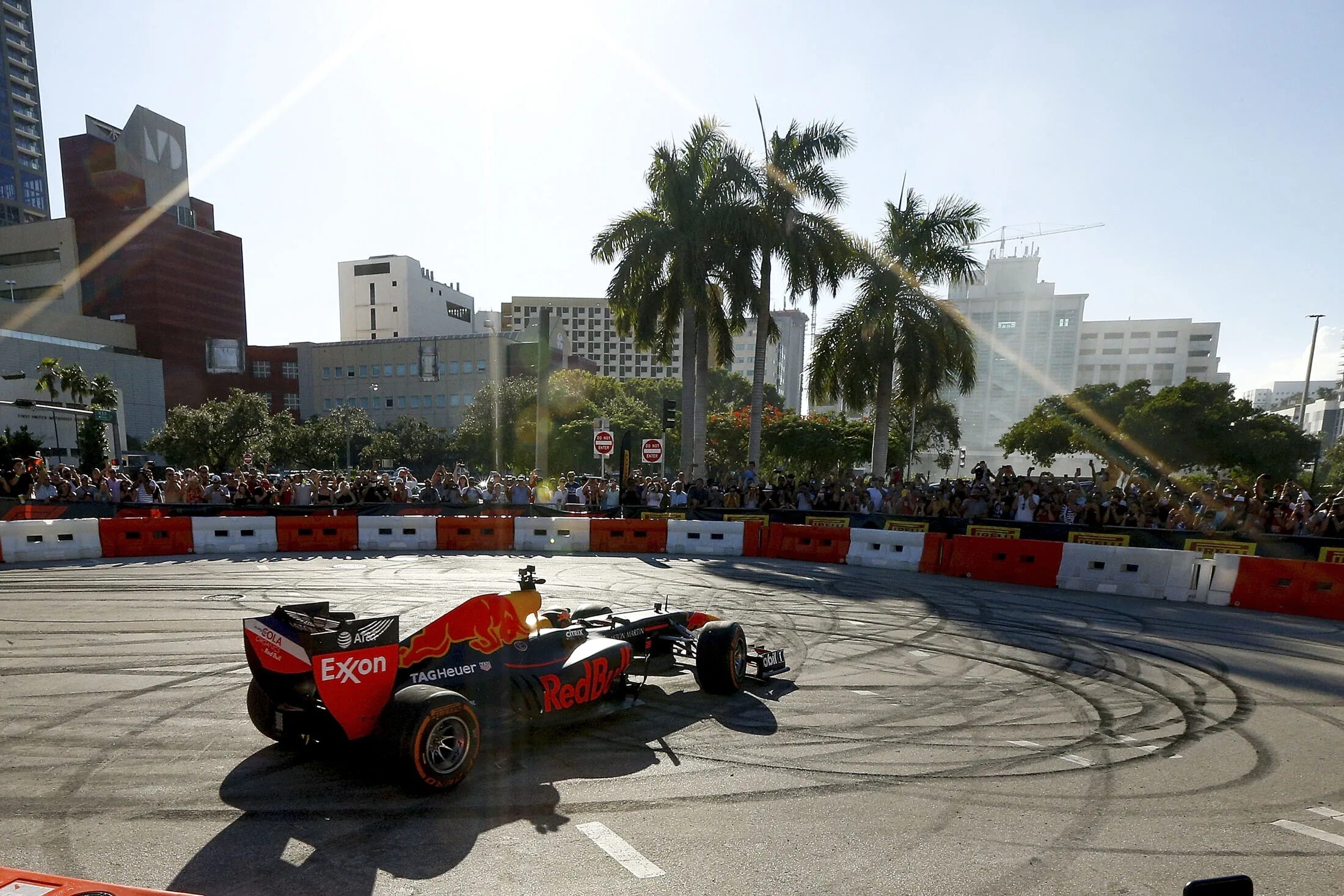 F1 fans. Ф1 Майами. Гран при Майами ф1 трасса. Трасса в Майами формула 1. F1 Гран при Майами.