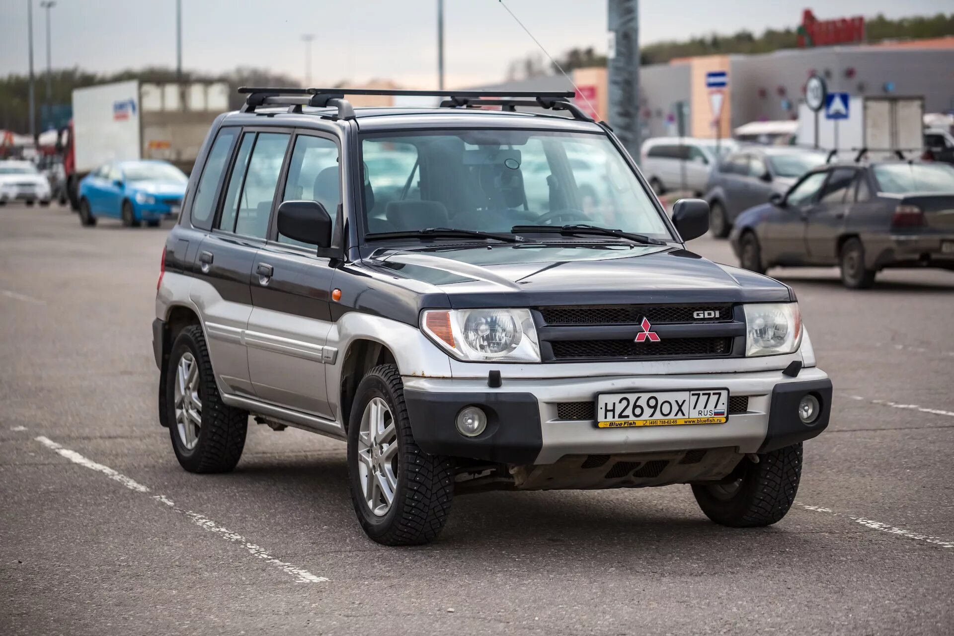 Митсубиси паджеро пинин купить. Мицубиси Паджеро Пинин. Mitsubishi Pajero Pinin 2. Митсубиси Паджеро Пинин 3 двери. Mitsubishi Pajero Pinin 2000 года.