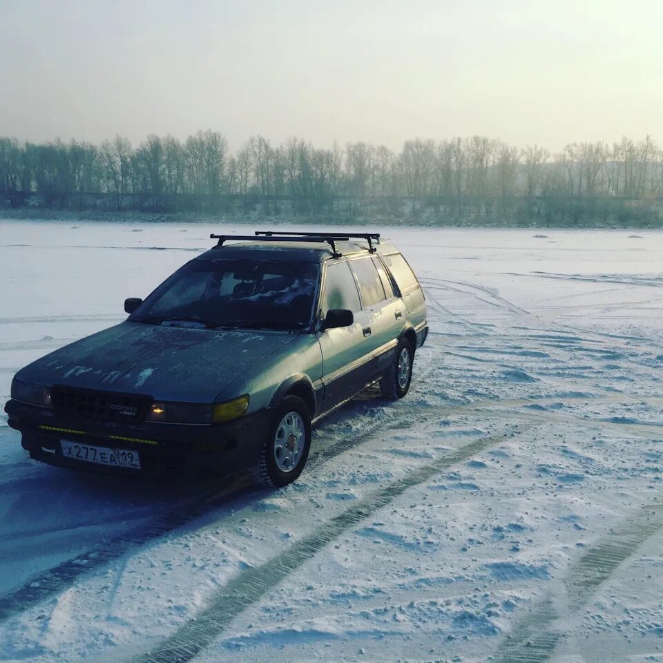 Двигатель тойота спринтер кариб. Toyota Sprinter Carib ae95. Sprinter Carib ae95. Toyota Sprinter Carib ae95 одометр. Спринтер Кариб JDM.