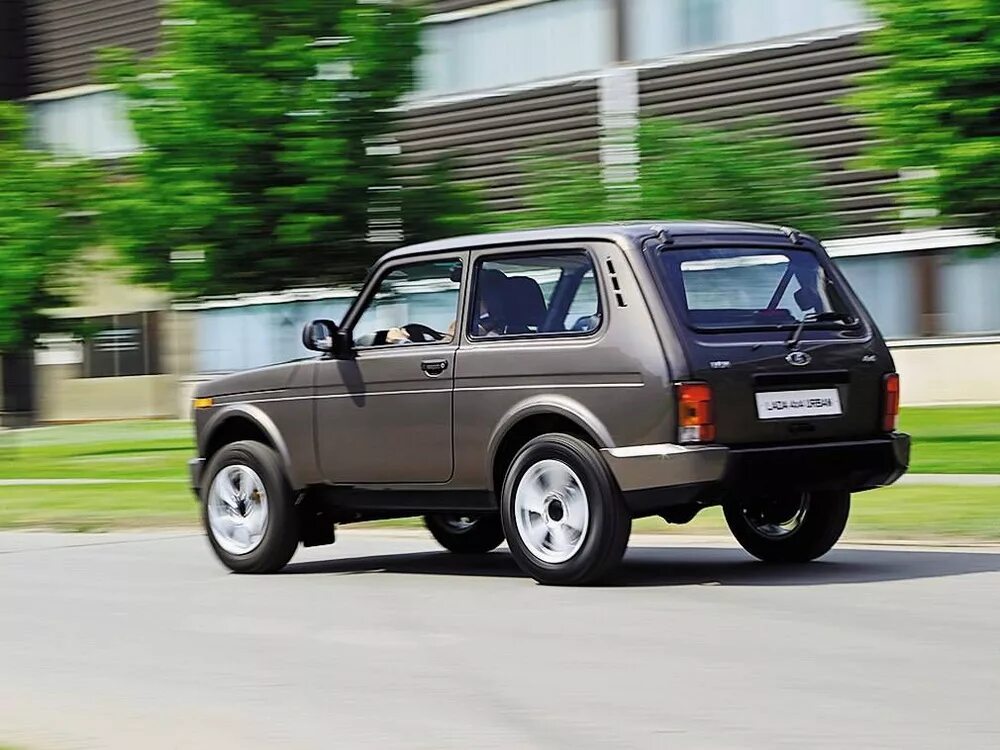 Фото нивы 4х4 новая. Лада нива урбан 4х4. лада 4 4 урбан. лада урбан lada 4x4. лада нива 4x4 urban.