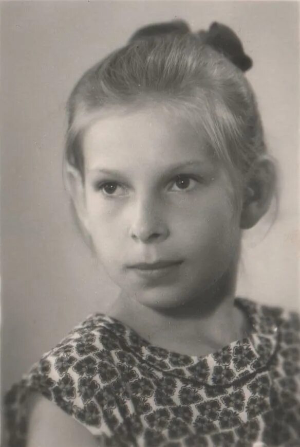 Полянская татьяна николаевна санкт петербург 1960. Ищу сестру двоюродную по матери. Ищу двоюродную. Ищу двоюродную. Ищу сестру близнеца 1986г.