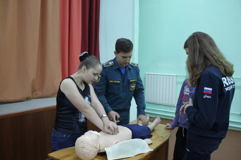 Колледж МЧС Железногорск. МЧС Железногорск поступление после 9. Академия МЧС Железногорск после 9 класса. Железногорск МЧС после 9 класса девушке.