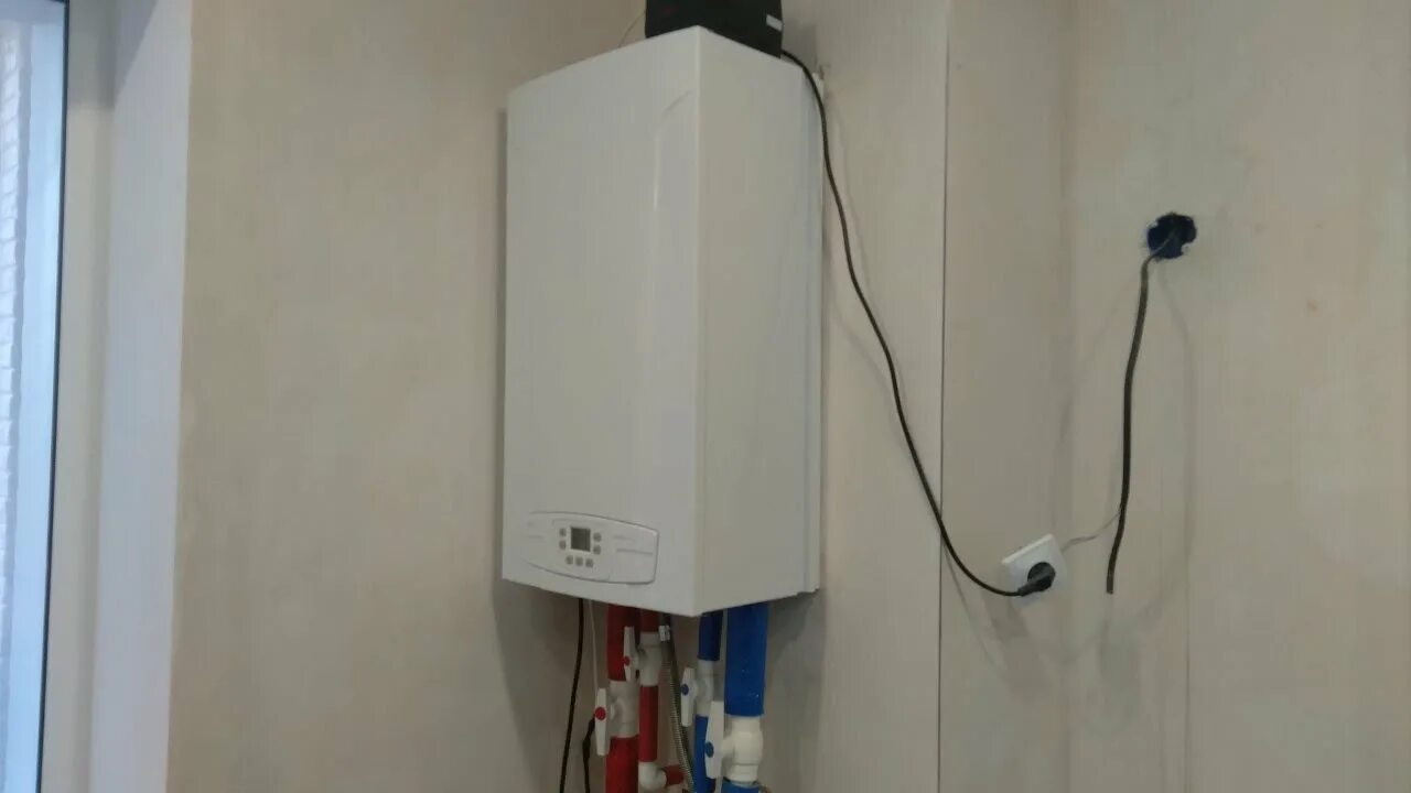 Газовый котел е 10 бакси. E10 Baxi Eco Classic. Котёл газовый бакси ошибка е10. Котёл бакси ошибка е10. Ошибка е10 на котле Baxi.