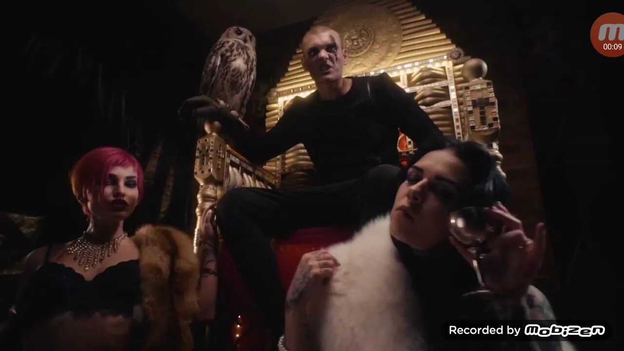 Алан элфорд когда боги спустились с небес. Боги спустились текст. Боги спустились текст. Тони раут. Боги спустились с небес тони.