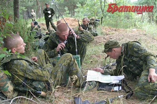 1 проповед вать развед вательное управление. Спецназ вдв псков. разведка вдв псков. соревнования разведывательных групп. спецподготовка спецназа.