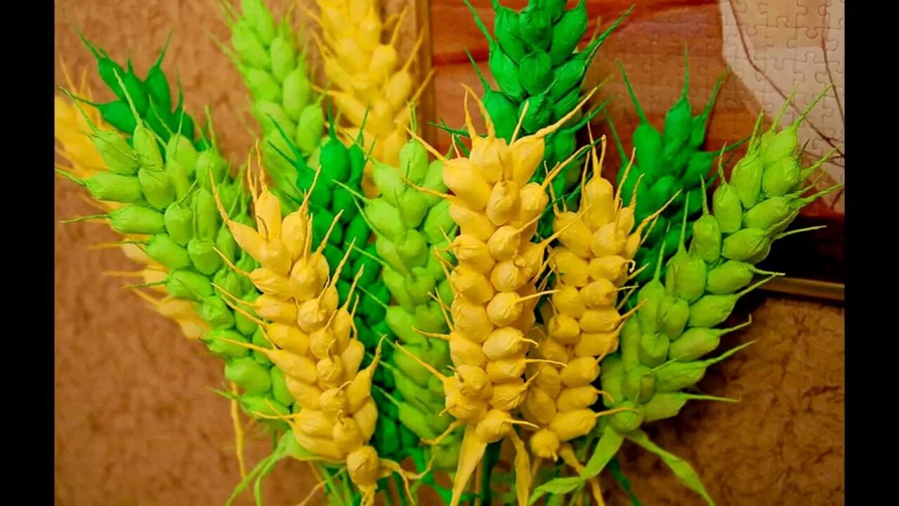 Колосок из бумаги. Колос из цветной бумаги. Колосок из бумажной. Колосья из бумаги. Колосья из бумаги.