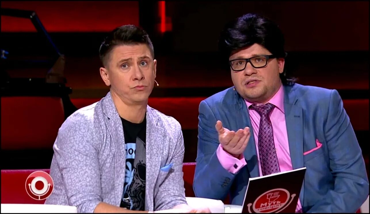 Камеди клаб отмывает деньги. Comedy club гарик харламов. гарик харламов 2025. батрутдинов камеди клаб.