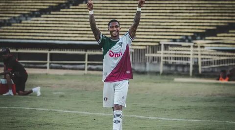 Mário Sérgio, do Fluminense-PI, marca duas vezes e se isola como artilheiro...