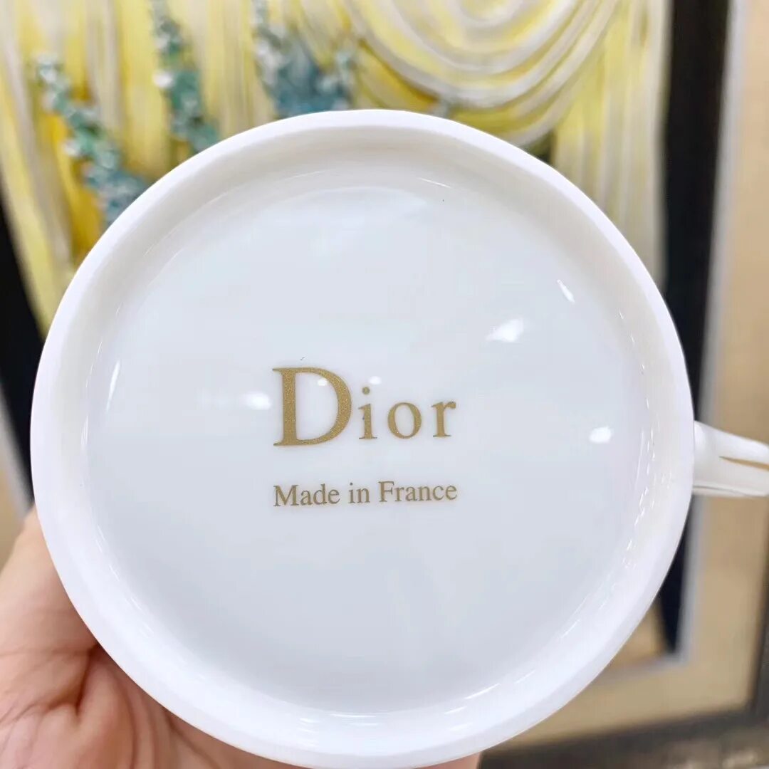 тарелки christian dior. посуда кристиан диор. чайный сервиз dior. чайный сервиз диор тотал грин. Dior maison посуда.