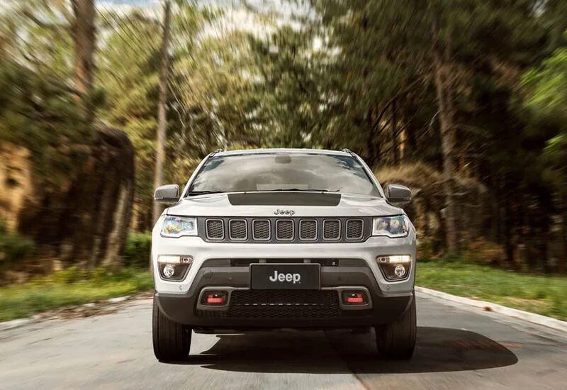 Jeep компас 2018. 4. Jeep compass trailhawk. Jeep compass 2018 голубая. Jeep compass 2018.