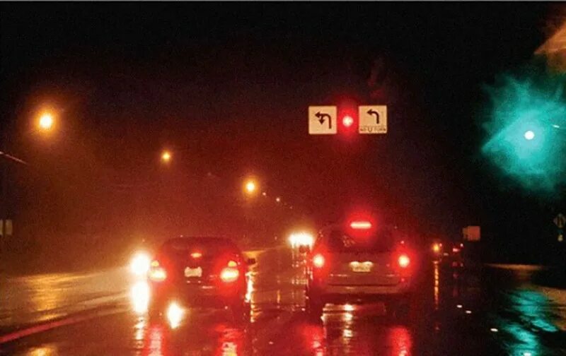 Гало эффект зрение. Гало эффект после лазерной коррекции зрения. Зрение ночью. Фонари с астигматизмом и без. Гало эффект фонари.