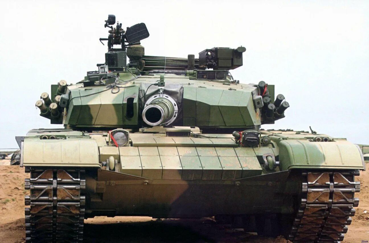 PLA ZTZ-99a MBT. Т-90 основной боевой танк. Танк Оплот и т-90. Тип 99 танк. Самый сильный танк в мире танков