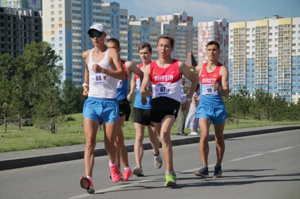 Атлетика кемерово. Фото спортивная ходьба в сочинских школах. Фото спортивная ходьба в рязанских школах. Центр спорта Кузбасса дорога.