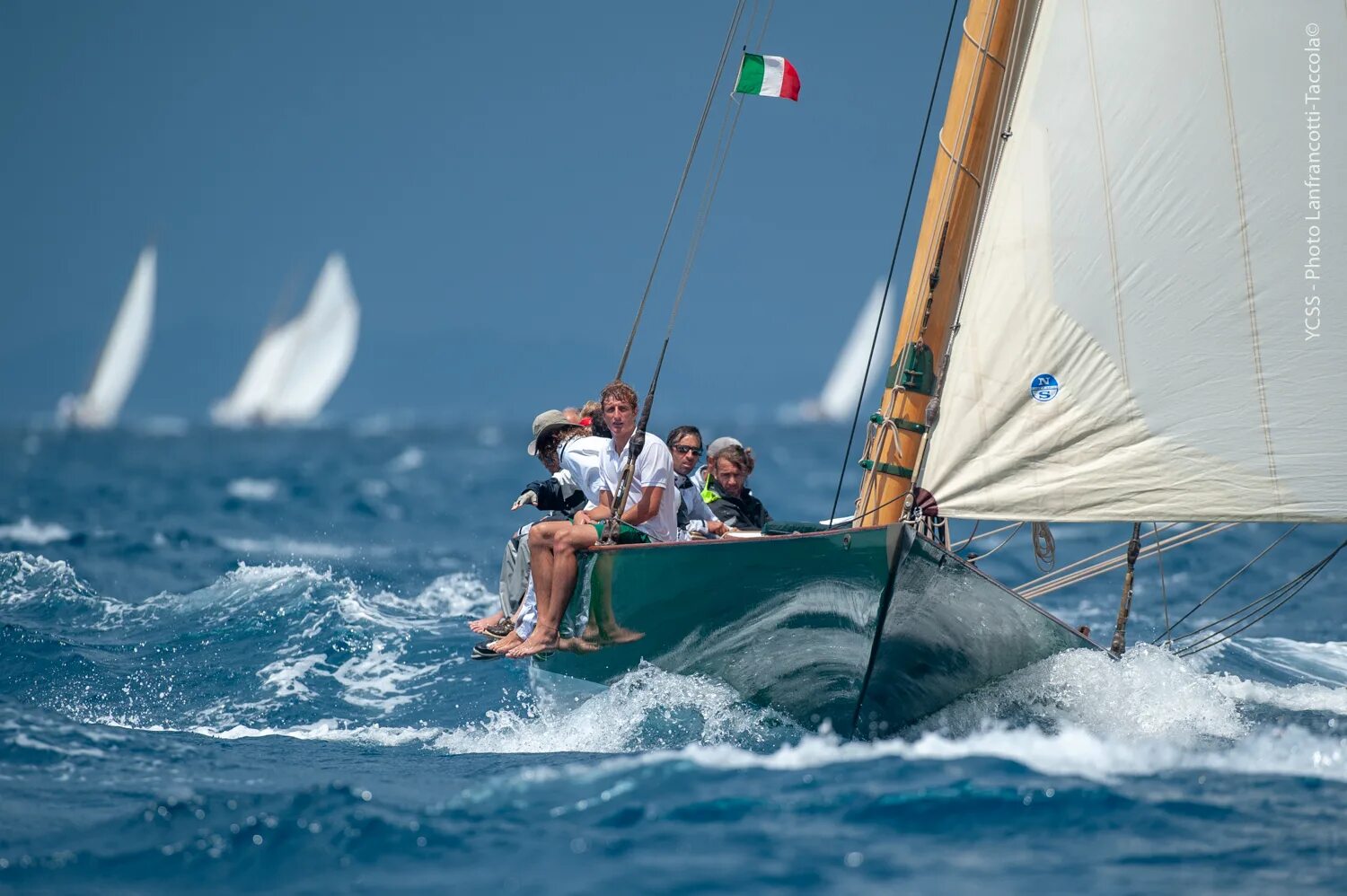 Antigua sailing week. Юнайтед сейлинг вик. Генакер парус. Sailing week. Sailing week.