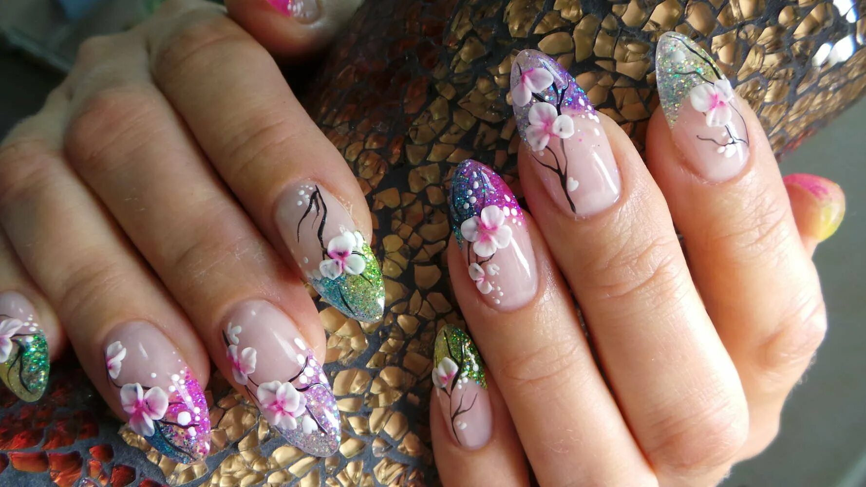 аквариумные ногти 2023. наращивание ногтей аквадизайн. маникюр аквариумный дизайн на короткие ногти. выкладной аквариумный френч 2022. аквариумные ногти 2023.