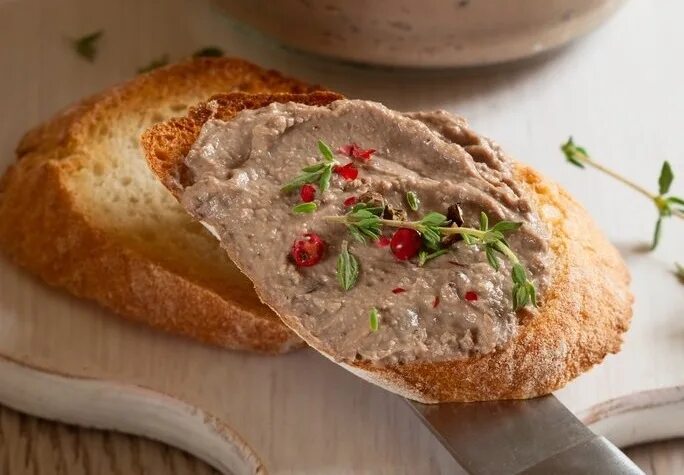 Фасолевый паштет. Фасолевый паштет. Паштет из фасоли. Паштет из фасоли. Паштет из красной фасоли.