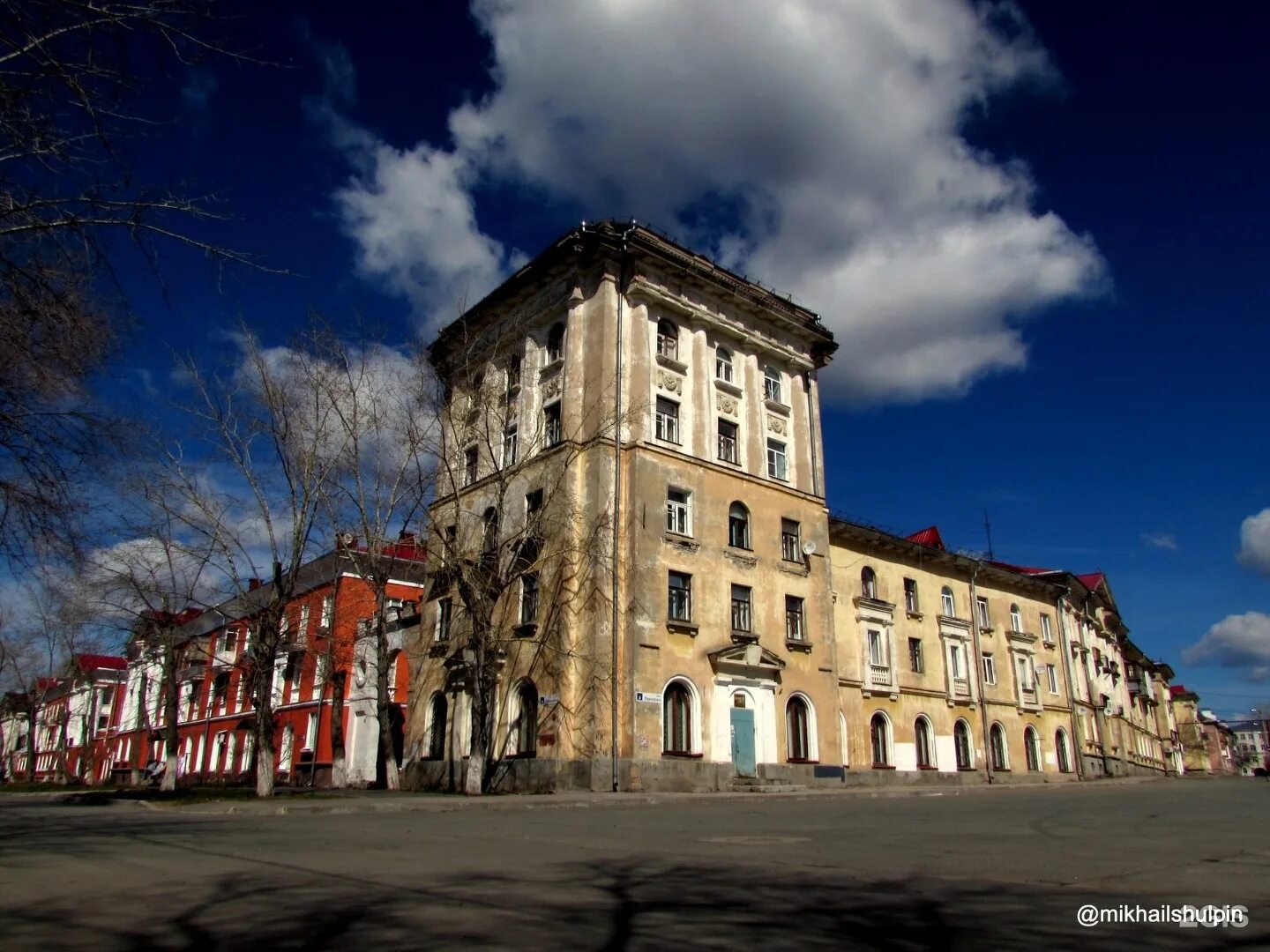 Тольятти петербург. Никонова тольятти. никонова 8 тольятти. улица никонова тольятти. никонова 2 тольятти.