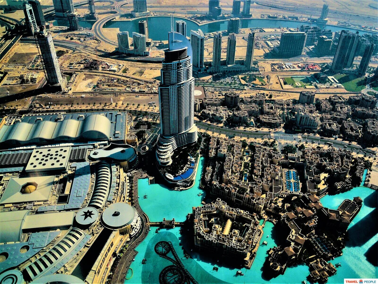 Бурдж халифа экскурсия цена. Бурдж-Халифа Дубай. Дубай здание Бурдж Халифа. Бурдж Халифа с высоты птичьего полета. Бурдж Халифа высота.