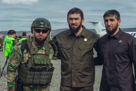 Комбат восток ахмат