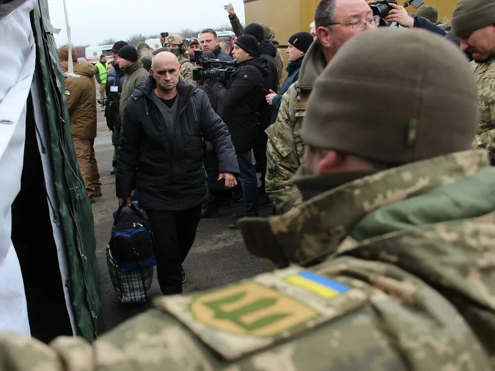 Украинские военнопленные. Обмен пленными между Россией и Украиной последние. Военнопленные последние новости