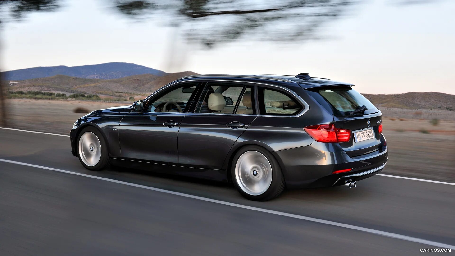 The new BMW 320d Touring EfficientDynamics Edition, Modell Sport Line (05/2015) 