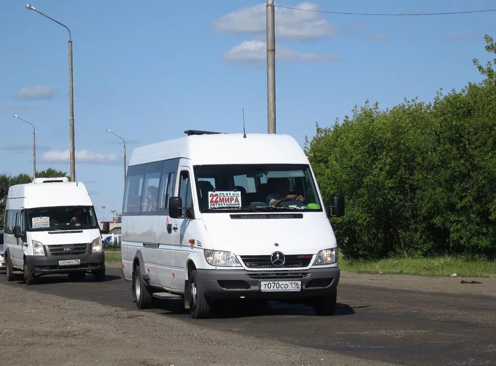 Татарстан 22 набережные челны. 22 Автобус Набережные Челны. Автобус Нижегородец 222700 Ford Transit. Маршрутки Набережные Челны. 222700 Автобус.