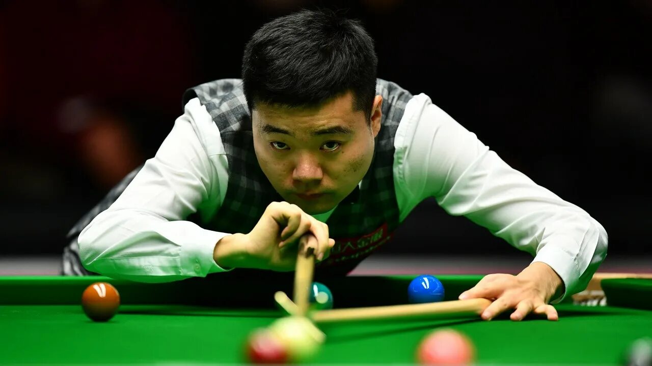 Ding image creator. Ding junhui. ситуация со снукером. жанг йи динг. ding ding rasmalr.