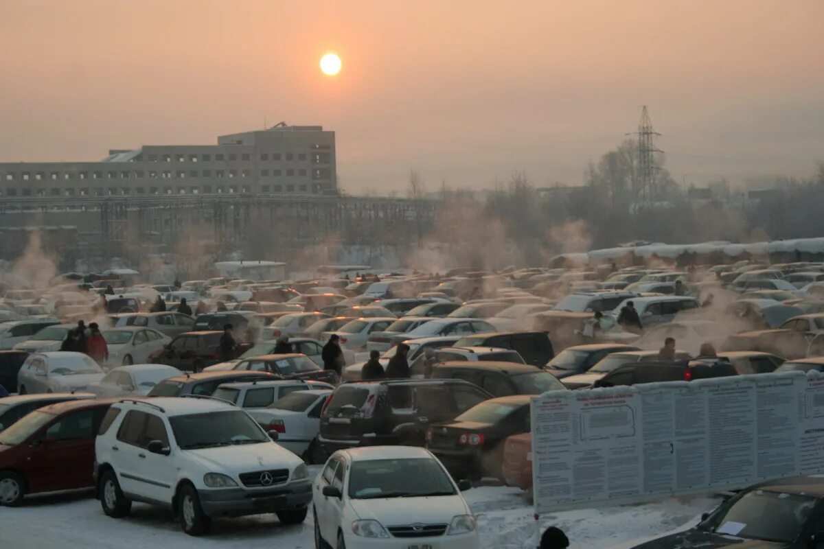 г новокузнецк кондомское шоссе 6а. авторыноквновокуэнецке. авторынок новокузнецк. бызова авторынок новокузнецк. автомобильный рынок в москве.