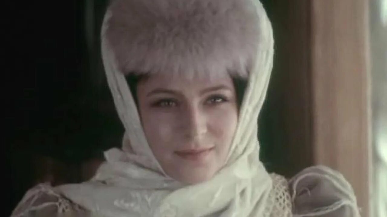 Елена сафонова возвращение баттерфляй. Butterfly (1982 film). Возвращение баттерфляй 1982 плакат. Возвращение баттерфляй (1985). Кадры из фильма возвращение баттерфляй.