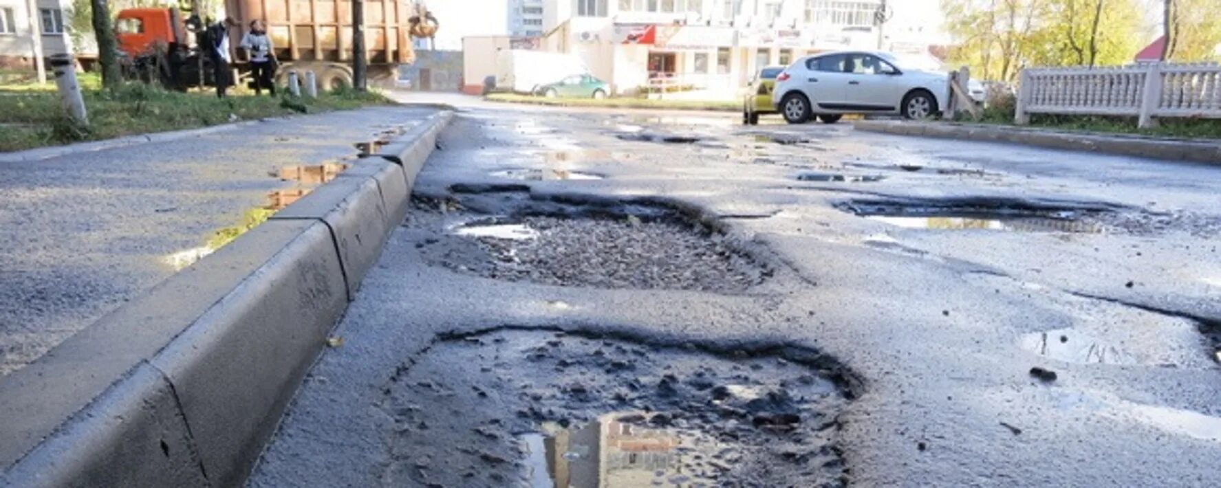 Зарезал на дороге