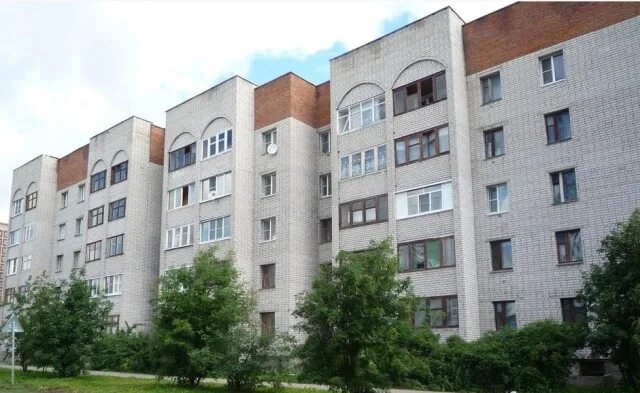 Вологда разина 15 фото Очень хорошая и светлая квартира. Мебель по минимум. Из бытовой техники ни чего