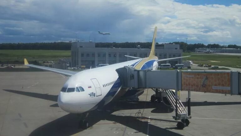 I fly москва. I fly москва. Ай флай самолеты. I fly москва. I fly беларусь.