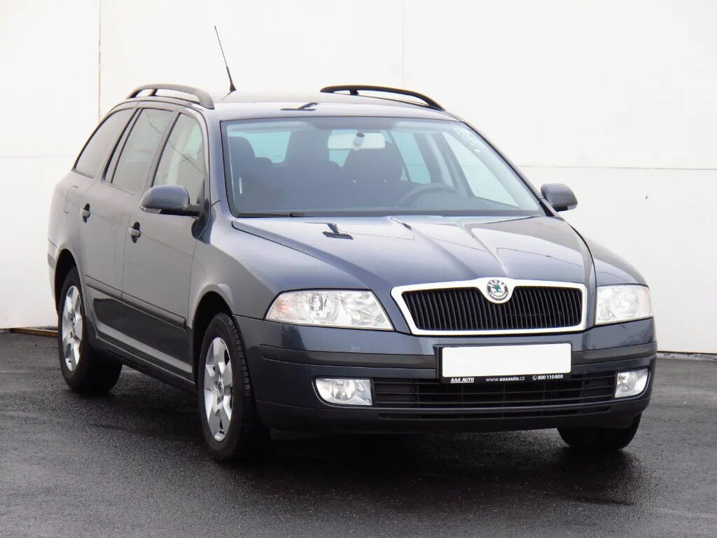 Шкода универсал 2008. Шкода Октавиа универсал 2008. Skoda Octavia 2005. Skoda Octavia 2006 универсал.