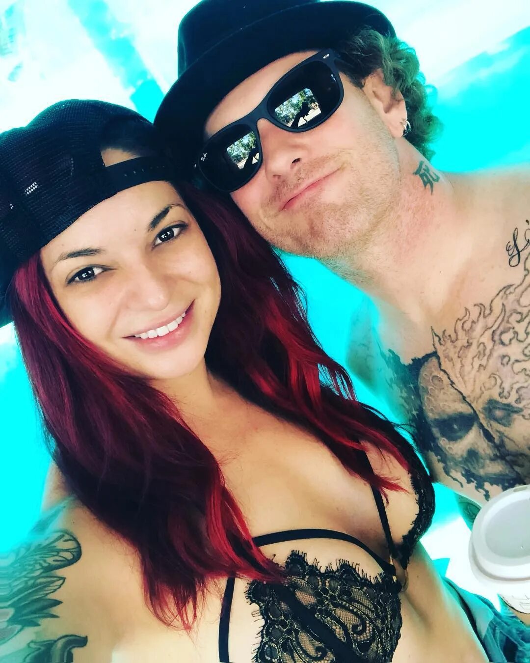 Алисия дав cherry bombs. Алиша кори. Скарлет тейлор. Алисия дав. Алисия дав.