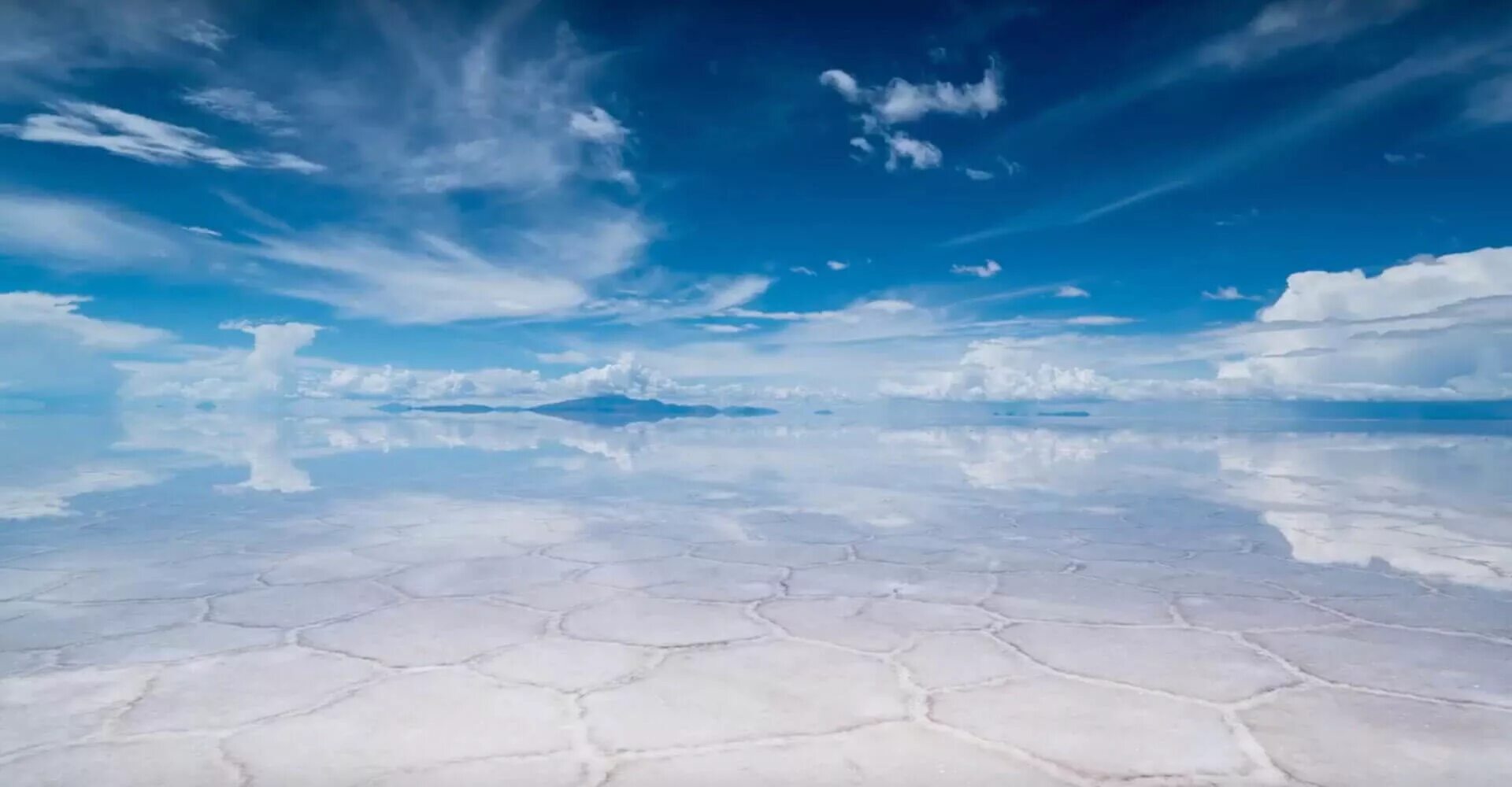 Салар де Уюни Боливия. Солончак Салар-де-Уюни, Боливия. Озеро Salar de Uyuni. Озеро Уюни в Боливии.