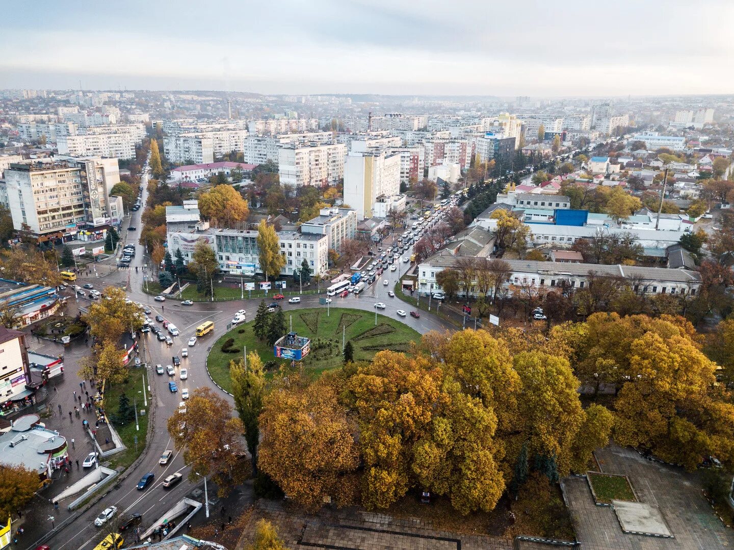 Какое население в симферополе