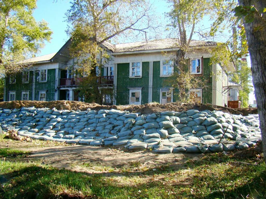 Николаевск на амуре район. Село красное Николаевск-на-Амуре Хабаровский край. С красное Николаевский район Хабаровский край. Николаевск на Амуре село красное. Речной вокзал Николаевск на Амуре.