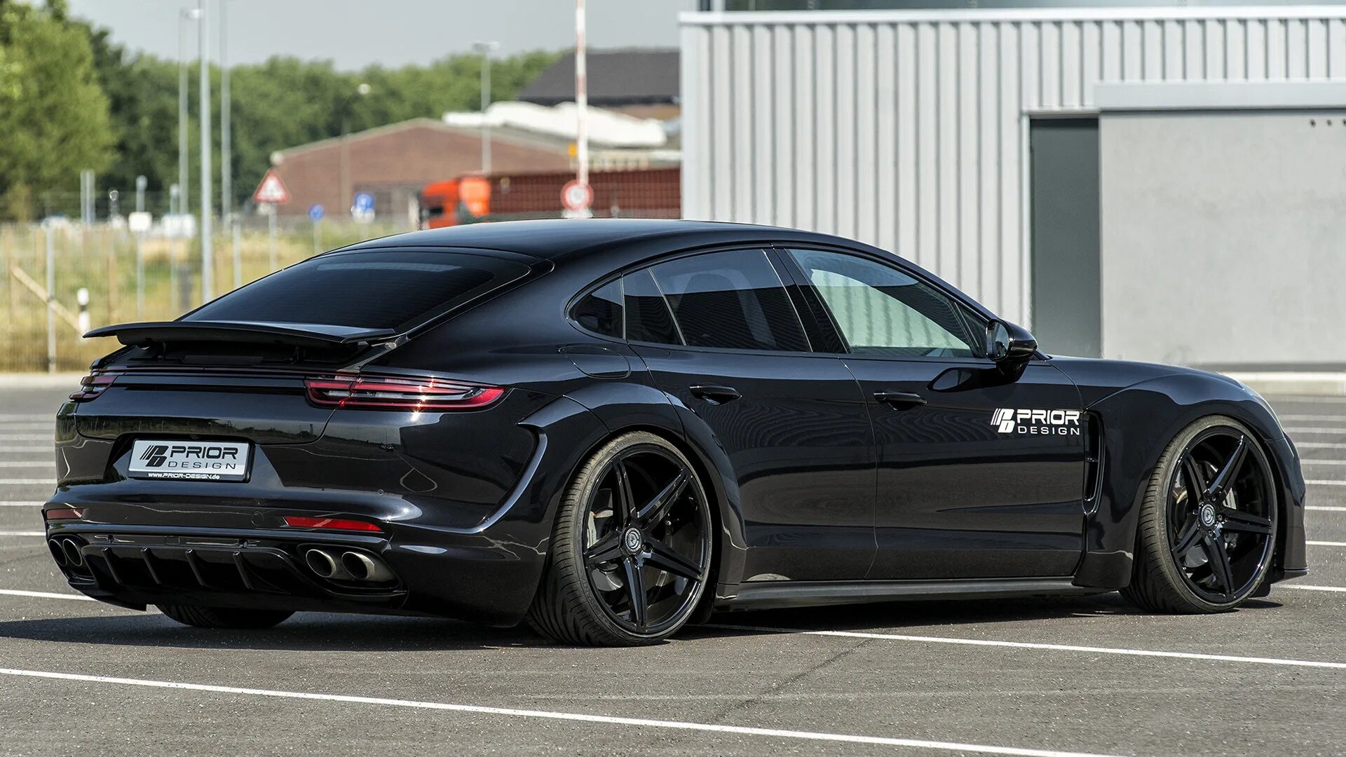 Порше панамера 971. Порше Панамера турбо s 2020. Prior Design Porsche Panamera 971. Porsche Panamera 2017 Tuning.