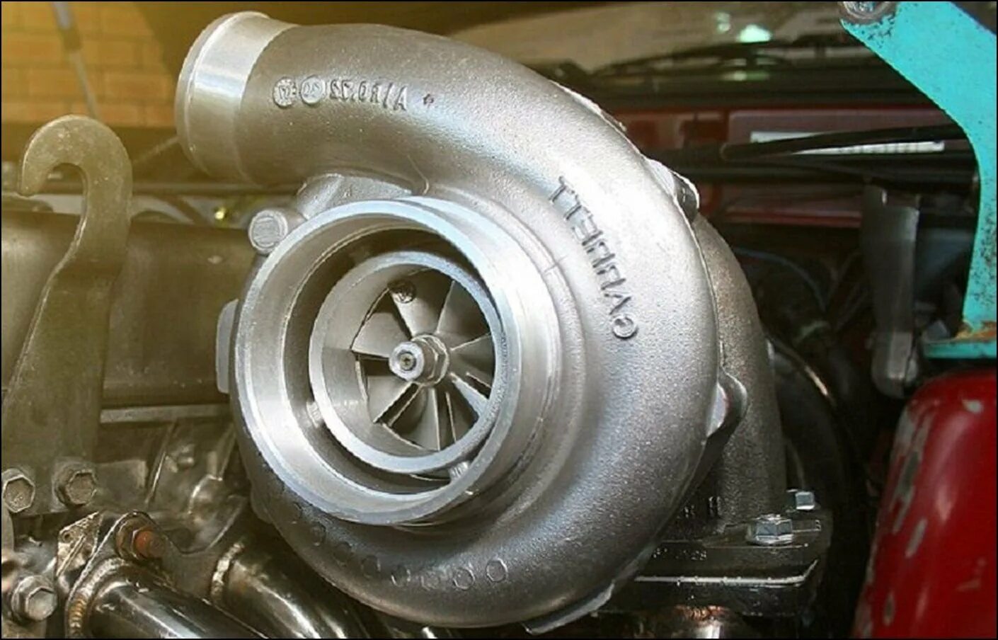 Турбокомпрессор s410g (на 5490) / borg warner. Турбонаддув в машине. 532710150 kkk amg турбина. 0t турбокомпрессор. Турбина камаз 12741015960duc.