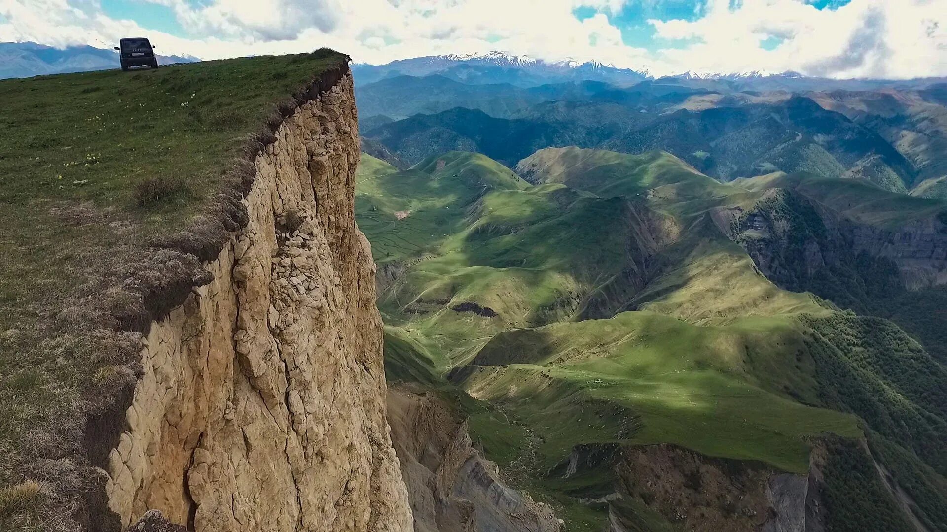 Дагестан высота над уровнем. Горы дагестана гунибский район. Гора маяк гуниб высота. Тлярата. Гора маяк гуниб высота.