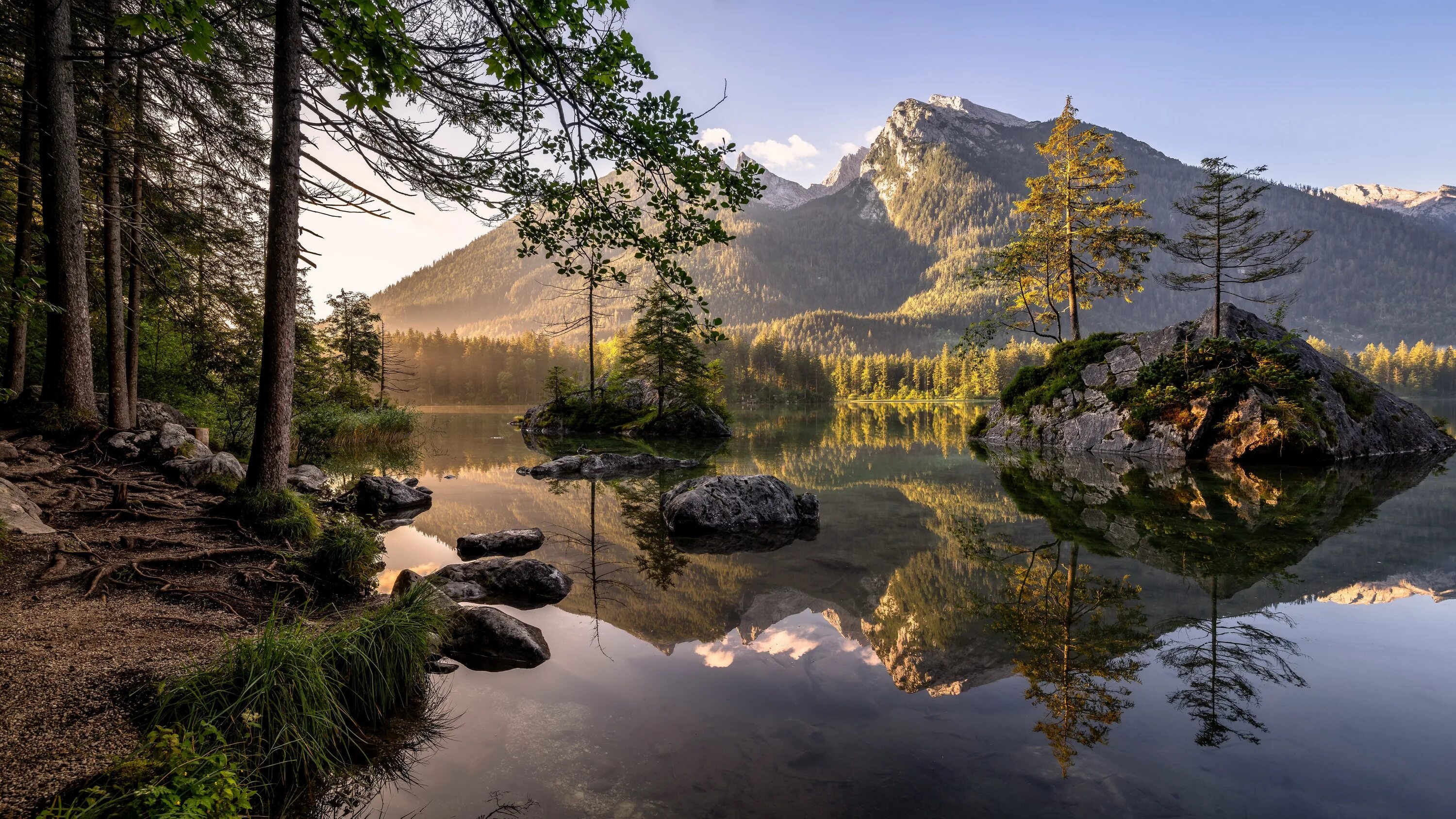 X lakes. Озеро Хинтерзее Бавария. Озеро Хинтерзее, Бавария, Германия. Маунтин-Лейкс. Шварцвальд озеро.