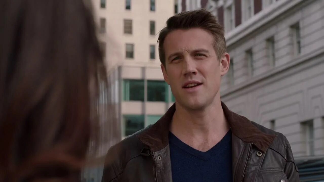 Саша ройз люцифер. Гримм принц. Гримм принц кеннет. Саша ройз. Нико эверс-свинделл гримм.