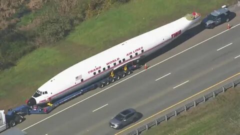 This Lockheed Constellation, or &quot;Connie,&quot; is traveling from Maine...