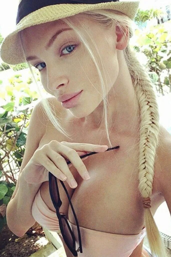 Голая Жена Тимати