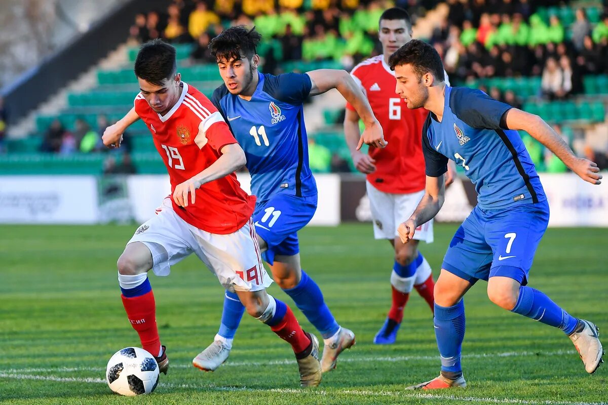 Матч футбола азербайджана