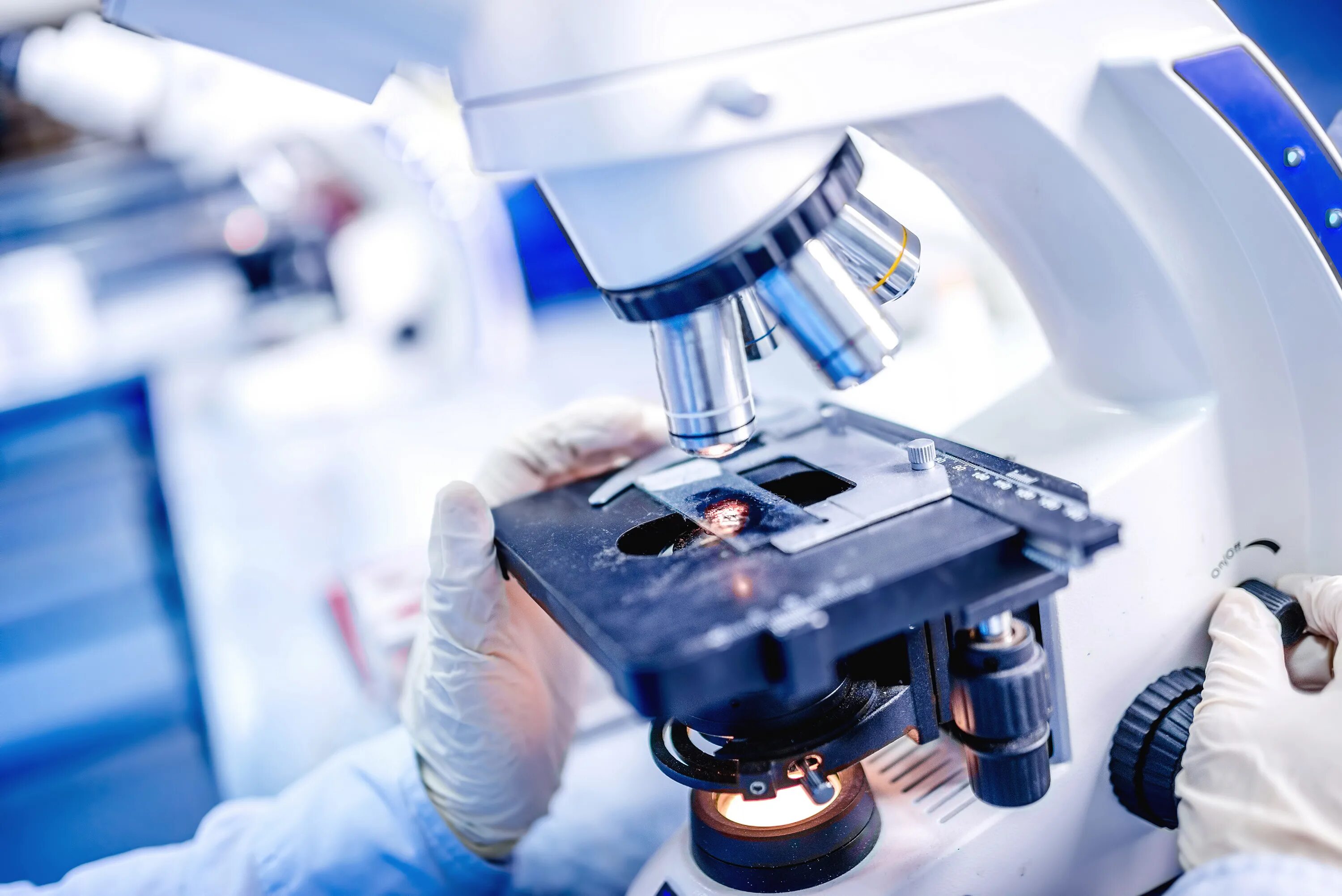 Микроскоп science microscope. Микроскоп в кдл. микроскоп в медицине. микроскоп исследование. лабораторные исследования.