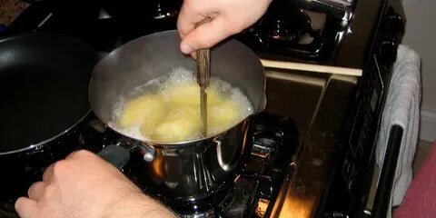 Когда солить пюре