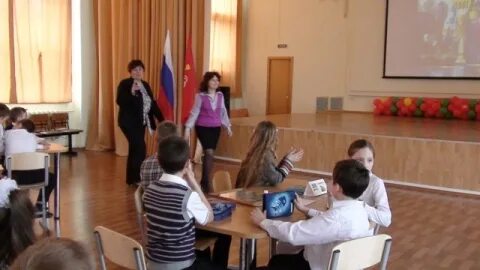 Директор школы невская